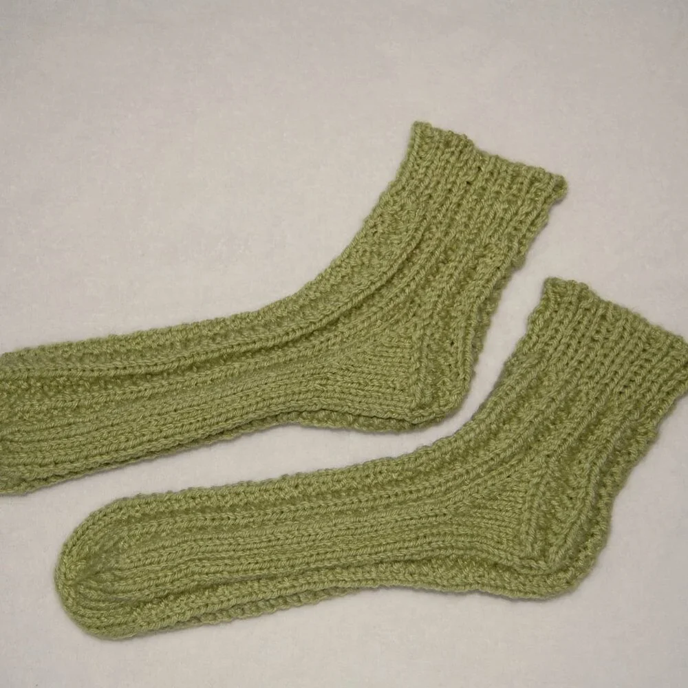 NEW Handmade Ankle Socks, Green, Women Size M (US 8.5)